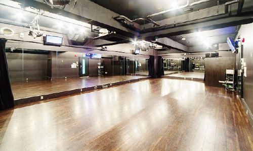 リフレクトダンススタジオ